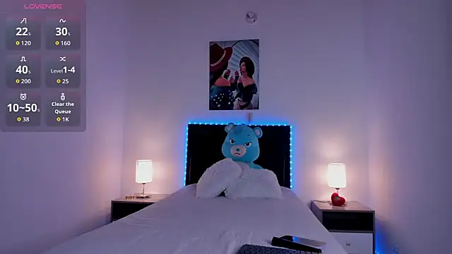 Snapshot of _alana_grey_ chatting on March 2, 2026, 1:07 pm alana grey online show from March 2, 2026, 1:07 pm