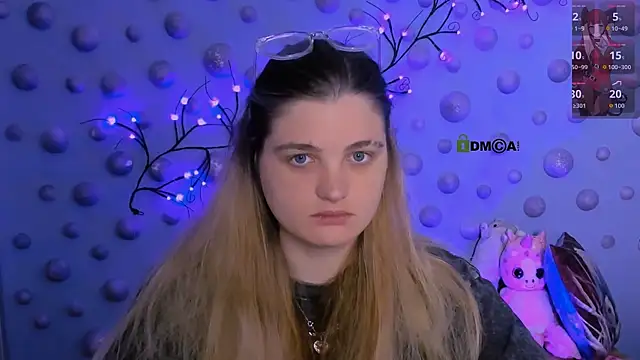 inga gree online show from April 14, 2026, 8:04 pm