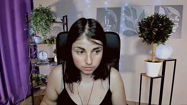 MartaEdams online show from March 30, 2026, 6:14 am