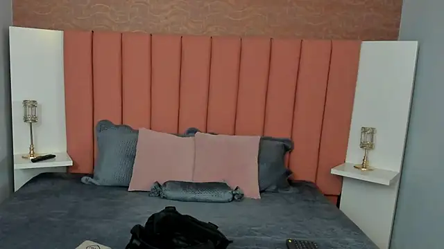 SamayRyann online show from March 28, 2026, 1:11 pm