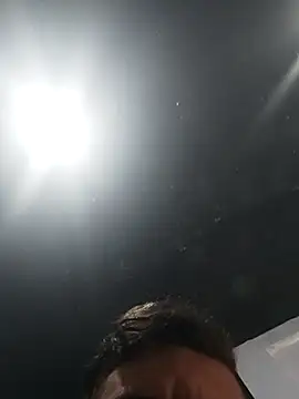 parejajuguetona420 online show from November 24, 2025, 5:45 pm