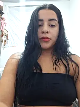 Snapshot of channell0 chatting on June 5, 2026, 4:52 am channell0 online show from June 5, 2026, 4:52 am