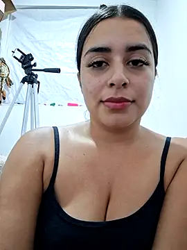 Snapshot of channell0 chatting on July 11, 2026, 5:10 am channell0 online show from July 11, 2026, 5:10 am