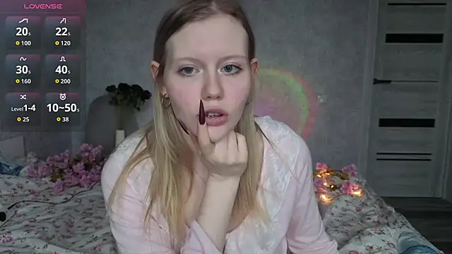 Snapshot of Wendy_228 chatting on March 20, 2026, 12:21 pm Wendy 228 online show from March 20, 2026, 12:21 pm