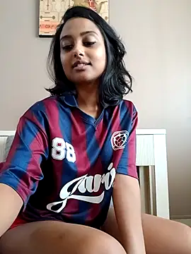 littlemissdevil69 online show from February 10, 2026, 7:23 am