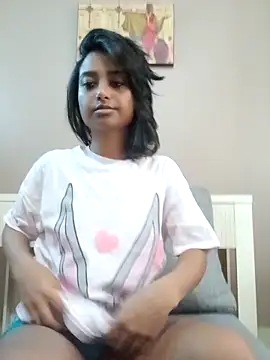 littlemissdevil69 online show from March 24, 2026, 7:02 am