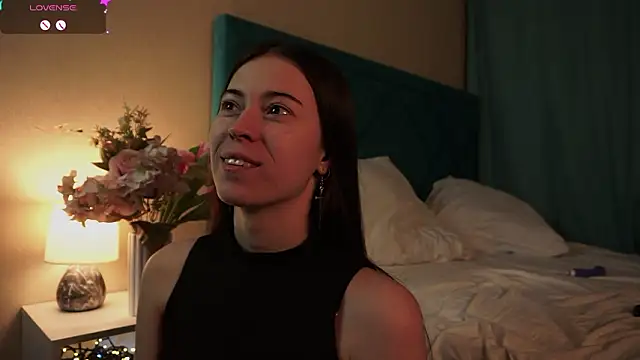 ywixos online show from March 27, 2026, 3:45 pm