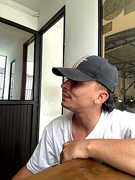 Jacobs0 online show from January 13, 2026, 6:13 pm