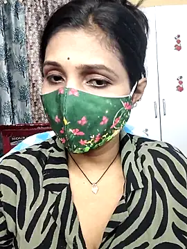 Snapshot of Hotty_Sonali chatting on April 30, 2026, 3:18 pm Hotty Sonali online show from April 30, 2026, 3:18 pm