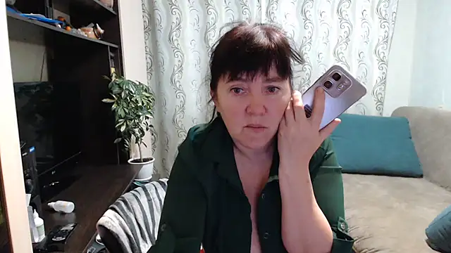 Illusionq online show from October 24, 2025, 5:15 am