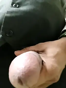 PROMYLOVE online show from February 17, 2026, 2:41 am