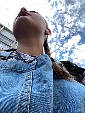 StephanieMur online show from September 27, 2025, 6:07 am