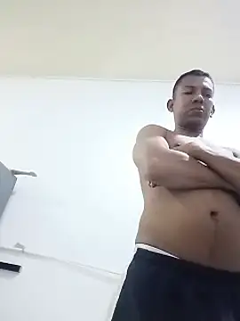 arnal32 online show from October 19, 2025, 9:32 am