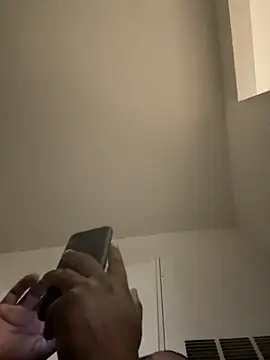 julio p online show from September 24, 2025, 12:03 am