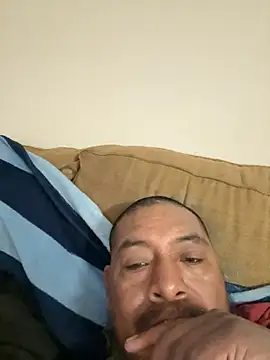 julio p online show from October 17, 2025, 11:51 pm