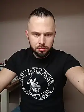 Barber33zk online show from December 2, 2025, 5:08 pm