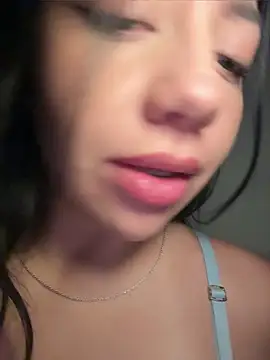 Snapshot of MissCat_ chatting on July 1, 2026, 5:09 am MissCat online show from July 1, 2026, 5:09 am