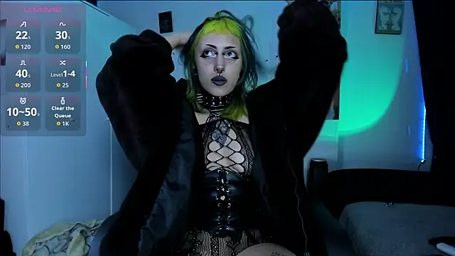 kattusauruss online show from April 13, 2026, 1:11 am