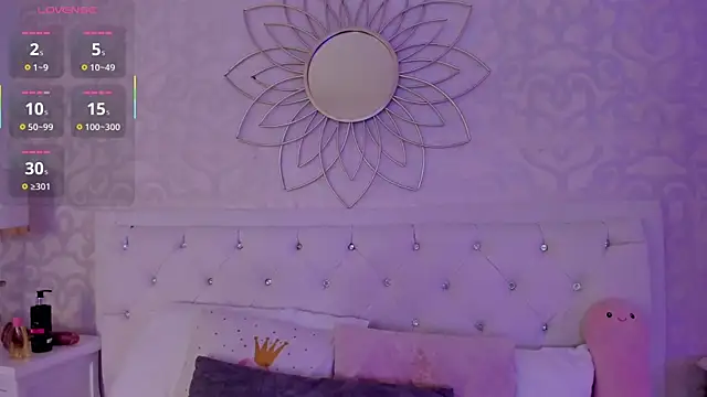 Snapshot of Cassie66_ chatting on September 10, 2025, 3:39 am Cassie66 online show from September 10, 2025, 3:39 am