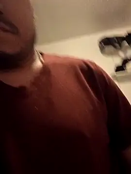 hernande986 online show from April 26, 2026, 11:57 pm