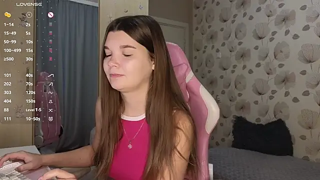  cute ice online show from October 15, 2025, 5:07 am