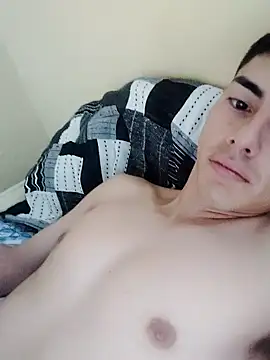 Snapshot of La_Cosita_69 chatting on December 20, 2025, 1:07 pm La Cosita 69 online show from December 20, 2025, 1:07 pm