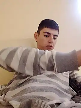 Snapshot of La_Cosita_69 chatting on January 7, 2026, 12:07 pm La Cosita 69 online show from January 7, 2026, 12:07 pm