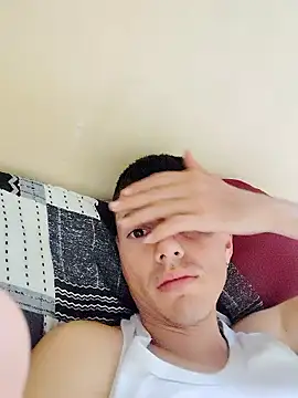 Snapshot of La_Cosita_69 chatting on January 12, 2026, 3:39 pm La Cosita 69 online show from January 12, 2026, 3:39 pm