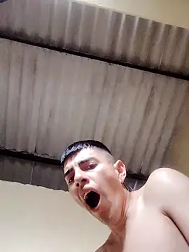 Snapshot of La_Cosita_69 chatting on February 24, 2026, 12:25 pm La Cosita 69 online show from February 24, 2026, 12:25 pm