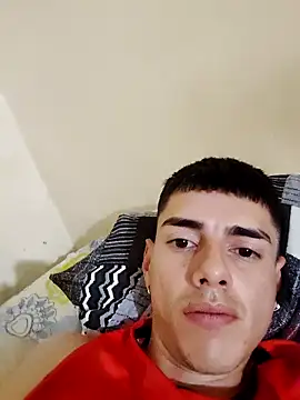 Snapshot of La_Cosita_69 chatting on February 25, 2026, 2:21 am La Cosita 69 online show from February 25, 2026, 2:21 am