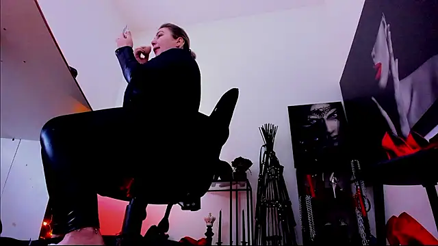 Snapshot of demisweet chatting on January 15, 2026, 2:38 am demisweet online show from January 15, 2026, 2:38 am