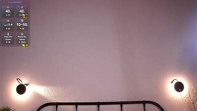 Snapshot of MoiraEger chatting on April 4, 2026, 4:04 pm MoiraEger online show from April 4, 2026, 4:04 pm