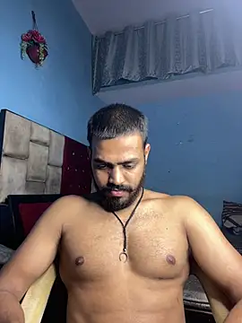 Snapshot of fireboyyyyy chatting on July 6, 2026, 10:45 am fireboyyyyy online show from July 6, 2026, 10:45 am