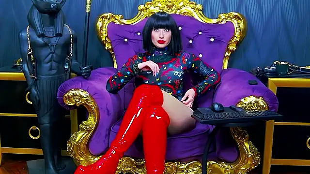 LaraMaeve online show from March 27, 2026, 8:26 am