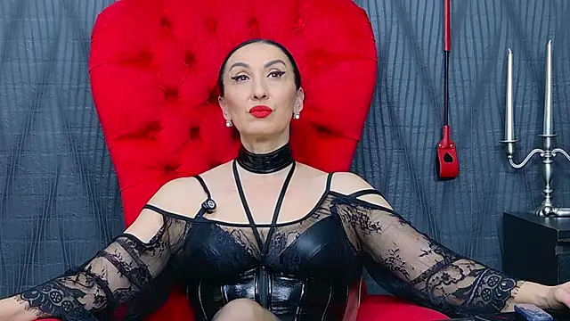MistressDora online show from May 5, 2026, 6:10 am