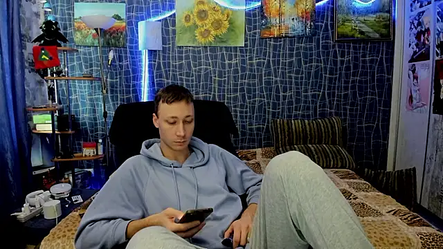 CuteBoy228 online show from February 14, 2026, 11:07 am