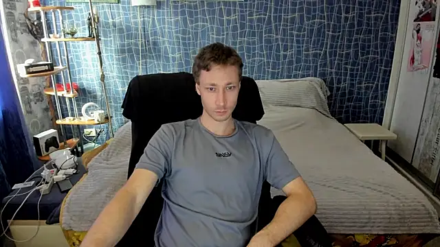 CuteBoy228 online show from April 9, 2026, 11:37 am