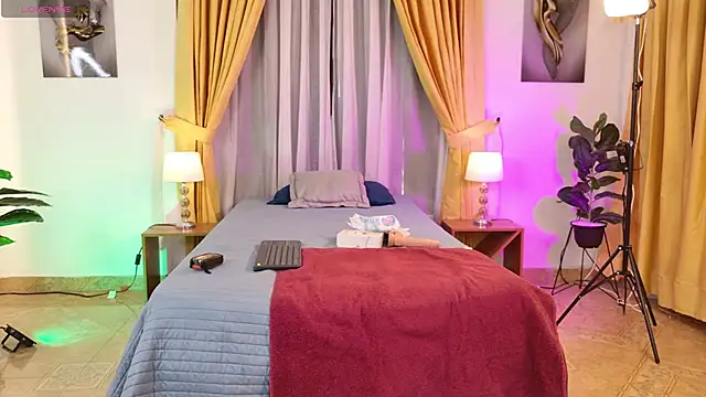 Cherry Castillo online show from March 31, 2026, 7:03 pm