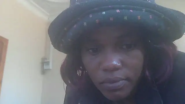 Snapshot of sexythae32 chatting on November 12, 2025, 6:03 am sexythae32 online show from November 12, 2025, 6:03 am