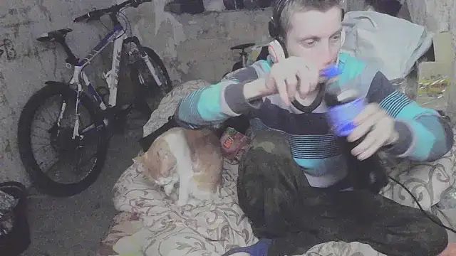 makarov1993 online show from October 7, 2025, 4:48 pm