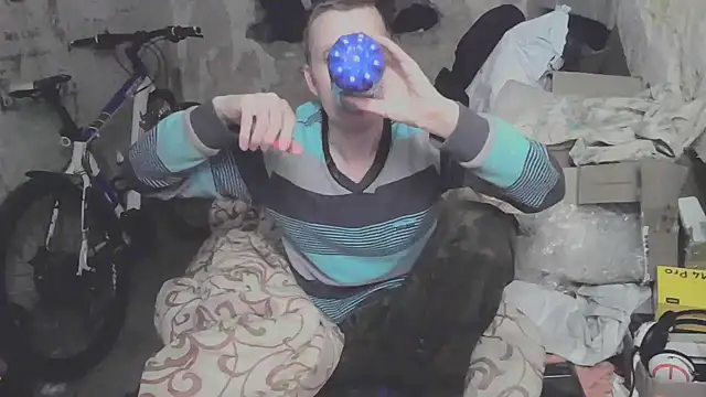 makarov1993 online show from October 9, 2025, 6:17 pm