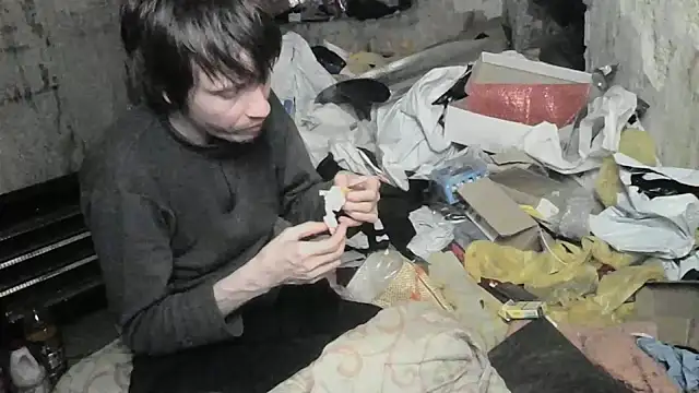 Snapshot of makarov1993 chatting on June 3, 2026, 4:37 am makarov1993 online show from June 3, 2026, 4:37 am