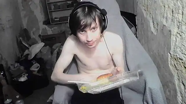 Snapshot of makarov1993 chatting on July 28, 2026, 2:13 pm makarov1993 online show from July 28, 2026, 2:13 pm
