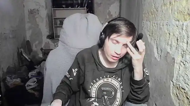 Snapshot of makarov1993 chatting on August 2, 2026, 7:07 am makarov1993 online show from August 2, 2026, 7:07 am