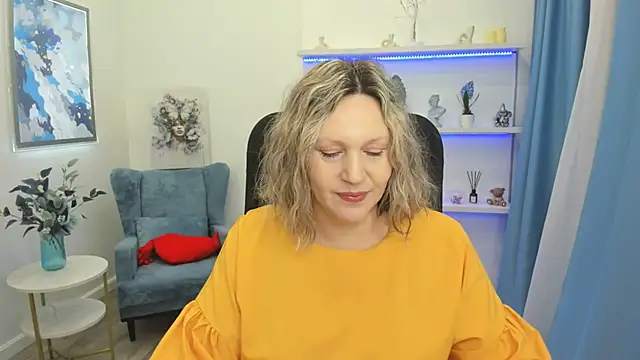 Snapshot of NinaStarle chatting on March 18, 2026, 4:37 am NinaStarle online show from March 18, 2026, 4:37 am