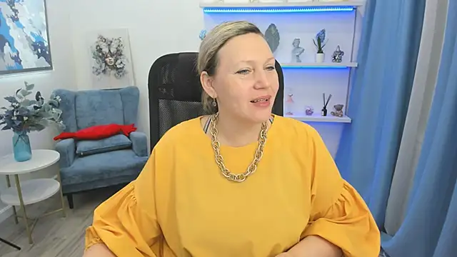 Snapshot of NinaStarle chatting on April 8, 2026, 4:23 am NinaStarle online show from April 8, 2026, 4:23 am