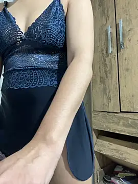 Snapshot of indracatfun chatting on February 8, 2026, 11:46 am indracatfun online show from February 8, 2026, 11:46 am