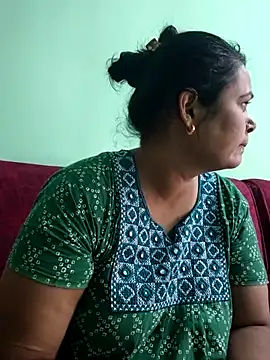 tamilaruvi online show from April 19, 2026, 5:18 am