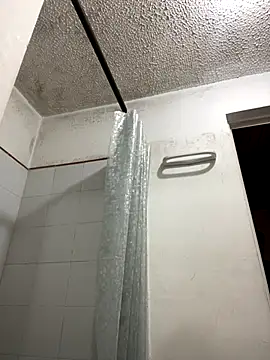 Michaell Spinelly online show from November 24, 2025, 8:08 pm