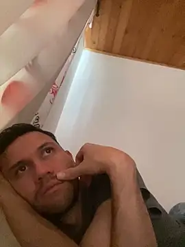 Michaell Spinelly online show from February 5, 2026, 5:28 pm